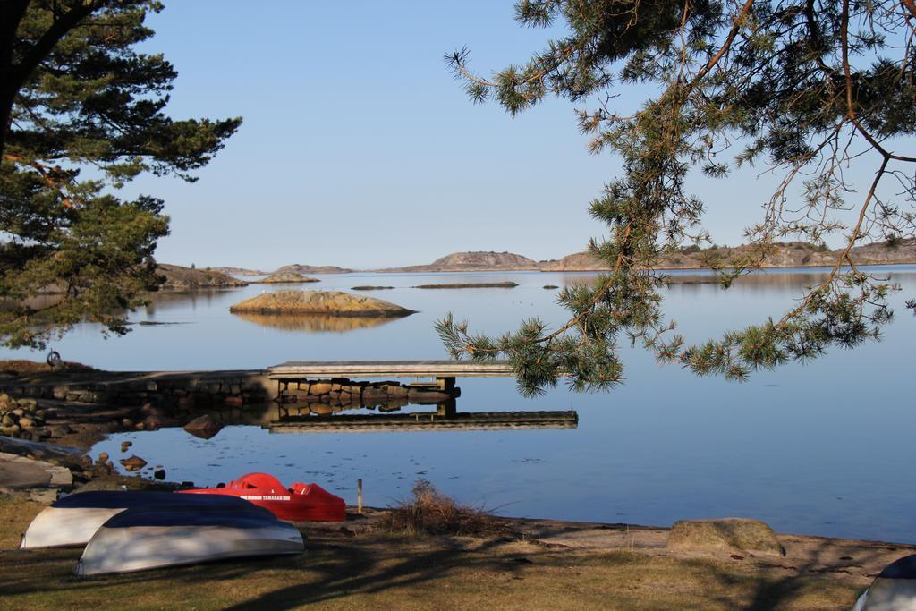 Haellestrand Nr 6 Seaview Apartment Stromstad Bagian luar foto